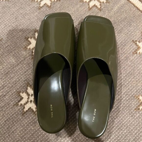 The Row Patent Leather Flatform Open Toe Mule in Olive size 38 - Picture 4 of 11